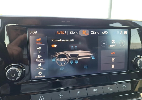 Seat Leon cena 86900 przebieg: 43600, rok produkcji 2020 z Orzysz małe 172